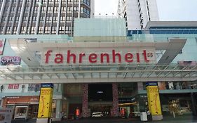 Fahrenheit Hotel